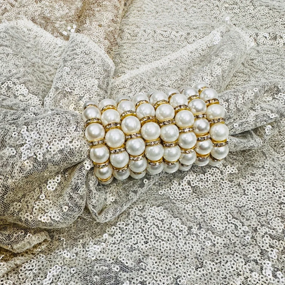 Elegant Pearl Rhinestone Napkin Rings Set of 8 Purchased New Never Used‎
